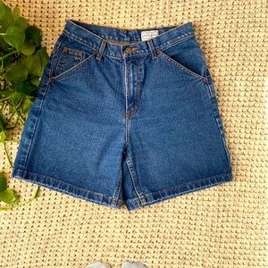 Vintage Mom Jean Shorts 😍